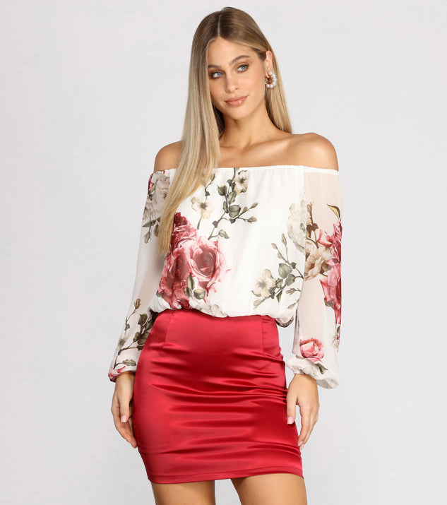 With fun and flirty details, Floral Chiffon Off The Shoulder Blouse shows off your unique style for a trendy outfit for the summer season!