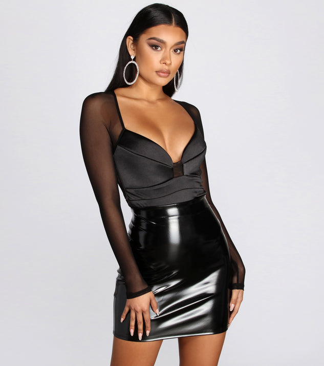 Dress up in Major Sweetheart Satin Bodysuit as your going-out dress for holiday parties, an outfit for NYE, party dress for a girls’ night out, or a going-out outfit for any seasonal event!