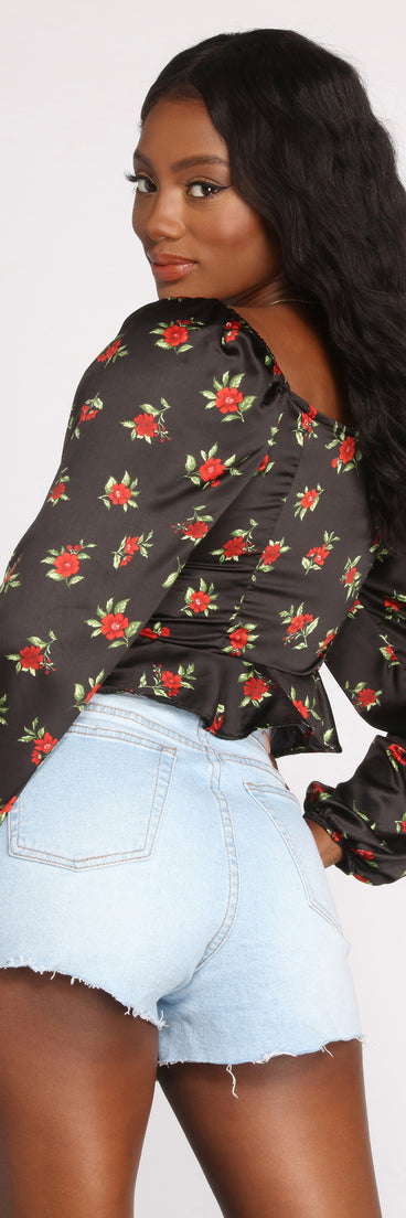 With fun and flirty details, Floral Sweetheart Satin Peplum Top shows off your unique style for a trendy outfit for the summer season!