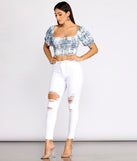 With fun and flirty details, Major Trendsetter Tie Dye Gauze Crop Top shows off your unique style for a trendy outfit for the summer season!