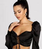 With fun and flirty details, Lace Up Peasant Cropped Blouse shows off your unique style for a trendy outfit for the summer season!