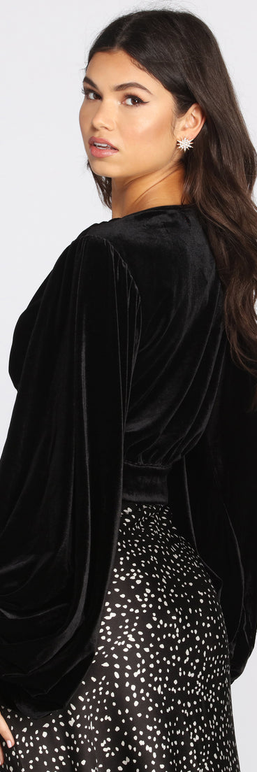 Balloon Sleeve Velvet Crop Top