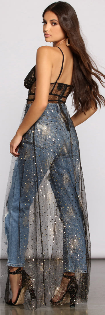With fun and flirty details, Sparkle Goals Long Mesh Tunic shows off your unique style for a trendy outfit for the summer season!
