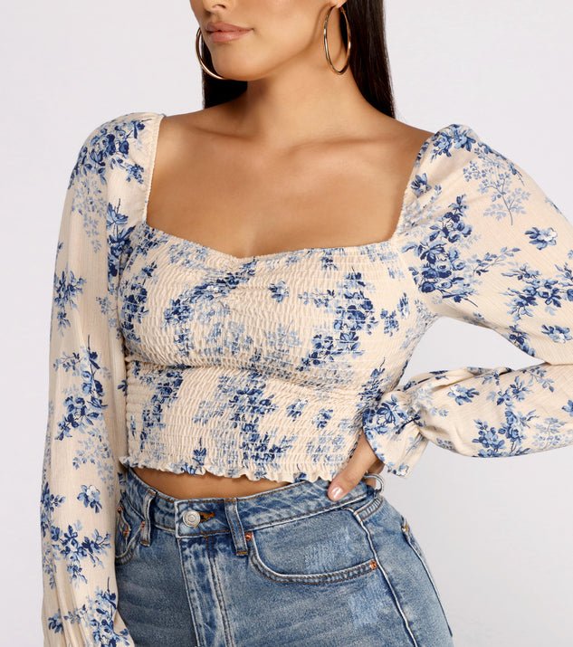 With fun and flirty details, Caught In A Floral Gaze Gauze Top shows off your unique style for a trendy outfit for the summer season!