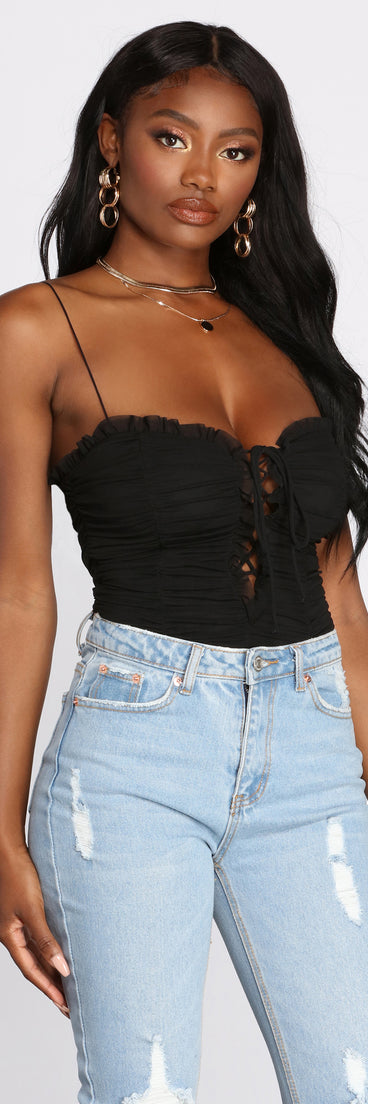 Sweetheart Ruched Mesh Bodysuit is a trendy pick to create 2023 festival outfits, festival dresses, outfits for concerts or raves, and complete your best party outfits!