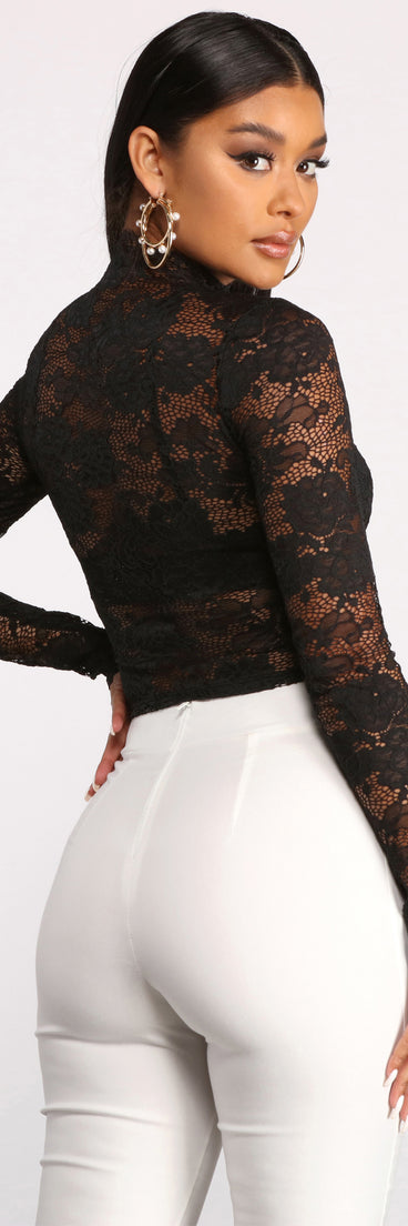 With fun and flirty details, Mock Neck Long Sleeve Floral Lace Top shows off your unique style for a trendy outfit for the summer season!