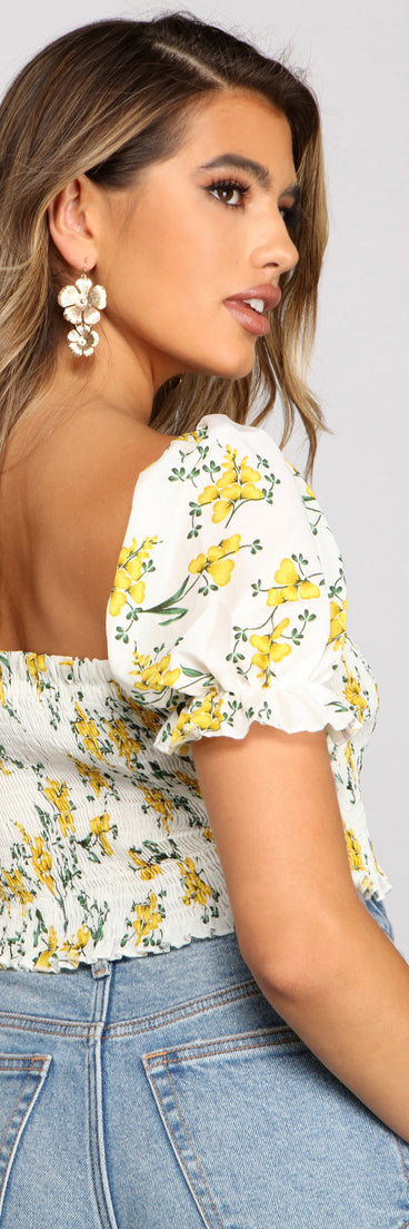 With fun and flirty details, Flirty Floral Lace-Up Crop Top shows off your unique style for a trendy outfit for the summer season!