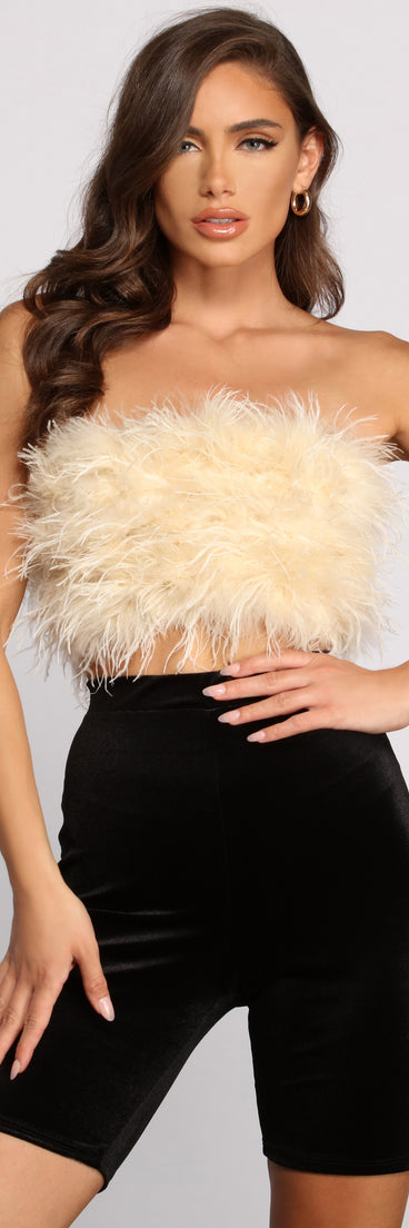 Dress up in So Extra Feathered Tube Top as your going-out dress for holiday parties, an outfit for NYE, party dress for a girls’ night out, or a going-out outfit for any seasonal event!