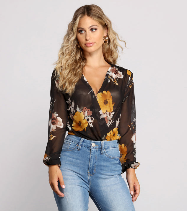 With fun and flirty details, Floral Passion Surplice Chiffon Bodysuit shows off your unique style for a trendy outfit for the summer season!