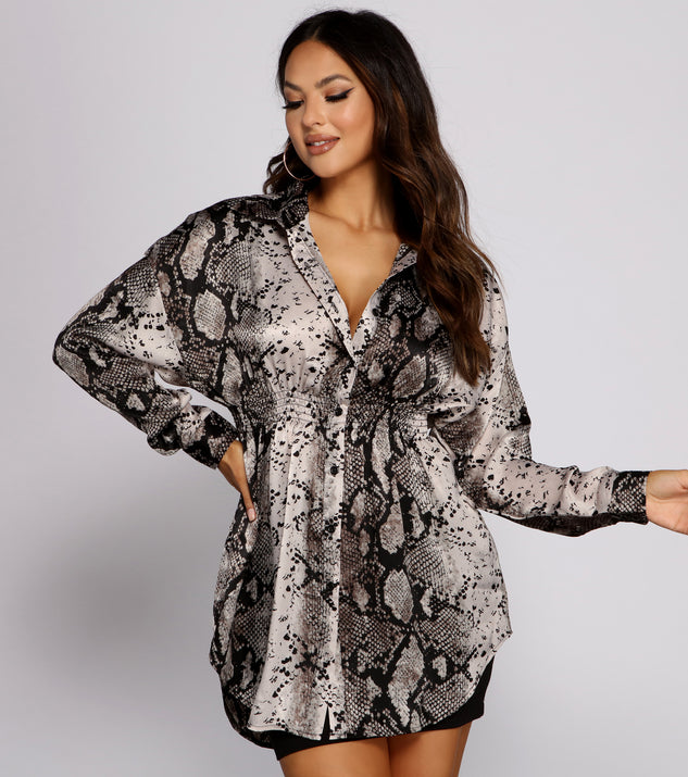 Dress up in Satin Stunner Snake Print Tunic as your going-out dress for holiday parties, an outfit for NYE, party dress for a girls’ night out, or a going-out outfit for any seasonal event!
