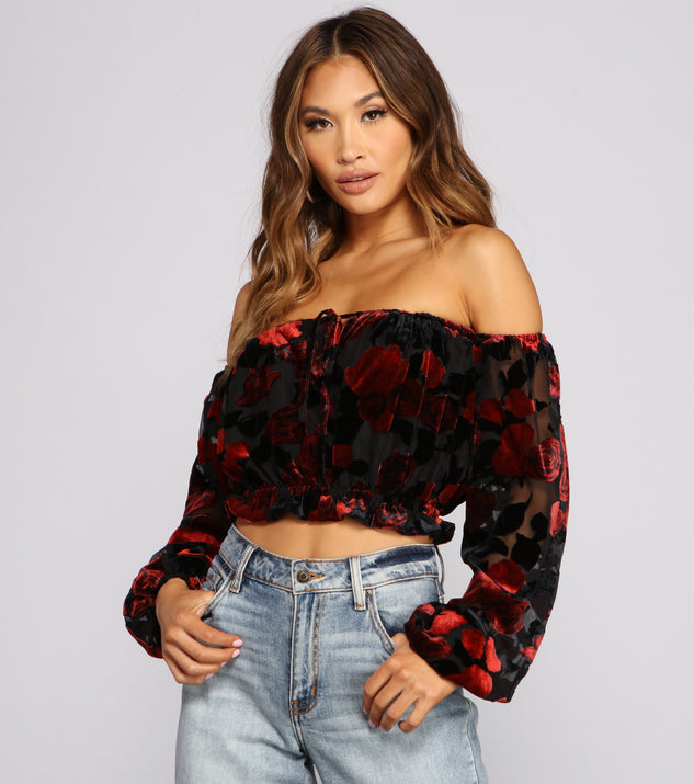 With fun and flirty details, Floral Burnout Off The Shoulder Crop Top shows off your unique style for a trendy outfit for the summer season!