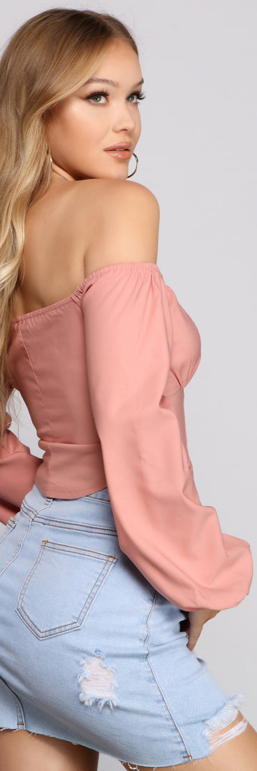 With fun and flirty details, Chic Trends Cropped Corset Top shows off your unique style for a trendy outfit for the summer season!