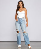 With fun and flirty details, Instant Classic Corset Crop Top shows off your unique style for a trendy outfit for the summer season!