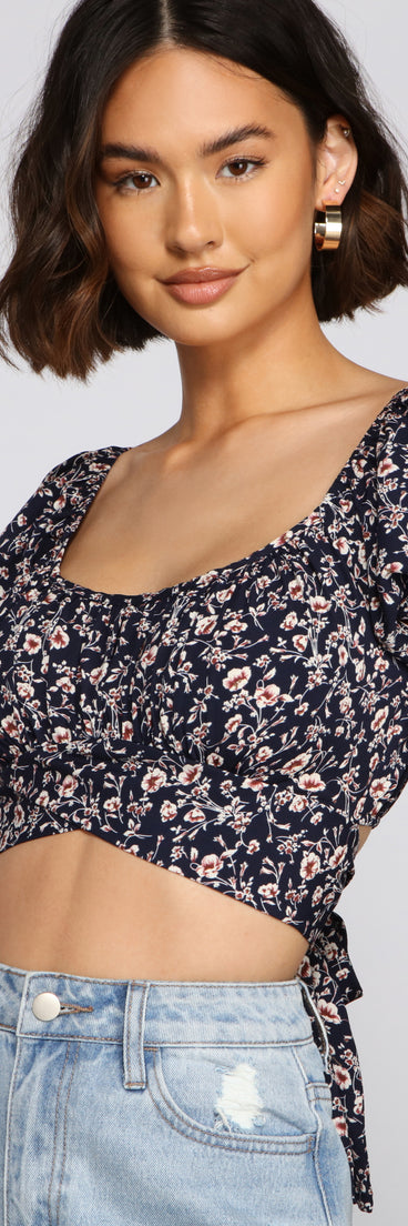 With fun and flirty details, Floral Obsession Puff Sleeve Crop Top shows off your unique style for a trendy outfit for the summer season!