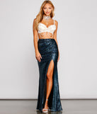 With fun and flirty details, Iconic Glamour Pearl And Rhinestone Bustier shows off your unique style for a trendy outfit for the summer season!