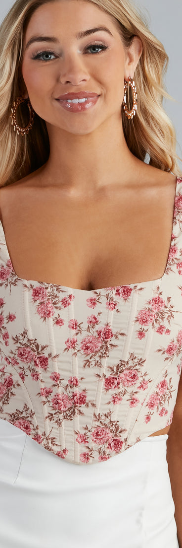 With fun and flirty details, Spring Fling Floral Corset Top shows off your unique style for a trendy outfit for the summer season!