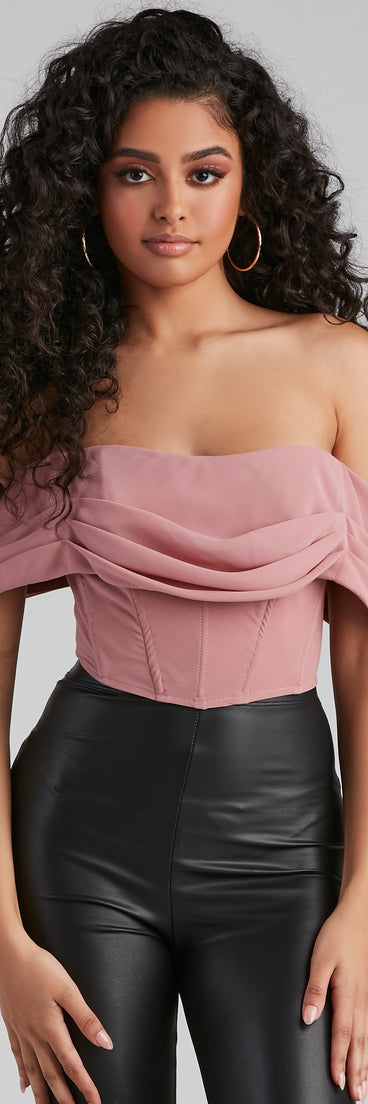 Riviera Draped Corset Top creates the perfect New Year’s Eve Outfit or new years dress with stylish details in the latest trends to ring in 2023!