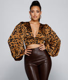 With fun and flirty details, Chic Look Leopard Print Crop Top shows off your unique style for a trendy outfit for the summer season!