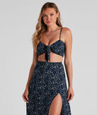 With fun and flirty details, Kaleidoscope Boho Tie-Front Top shows off your unique style for a trendy outfit for the summer season!