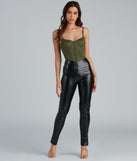 With fun and flirty details, Everyday Trendsetter Cropped Corset Top shows off your unique style for a trendy outfit for the summer season!