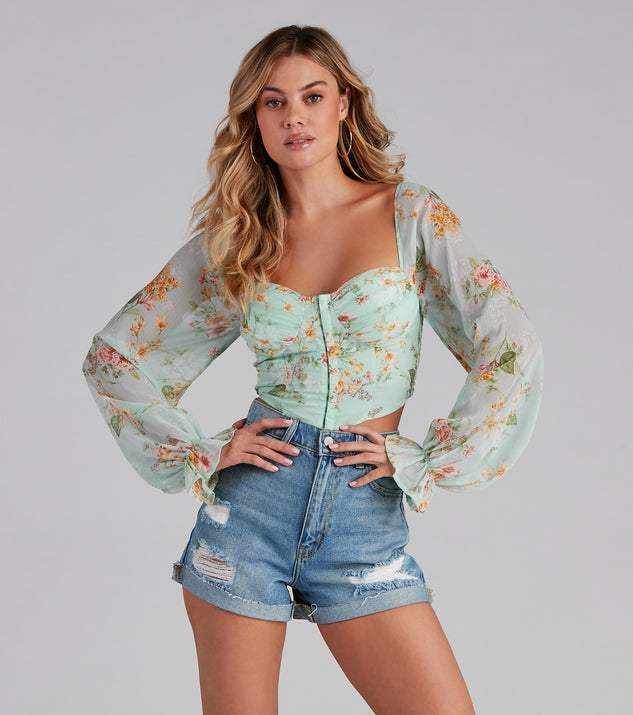 The trendy Gorgeous Florals Chiffon Corset Top is the perfect pick to create a holiday outfit, new years attire, cocktail outfit, or party look for any seasonal event!