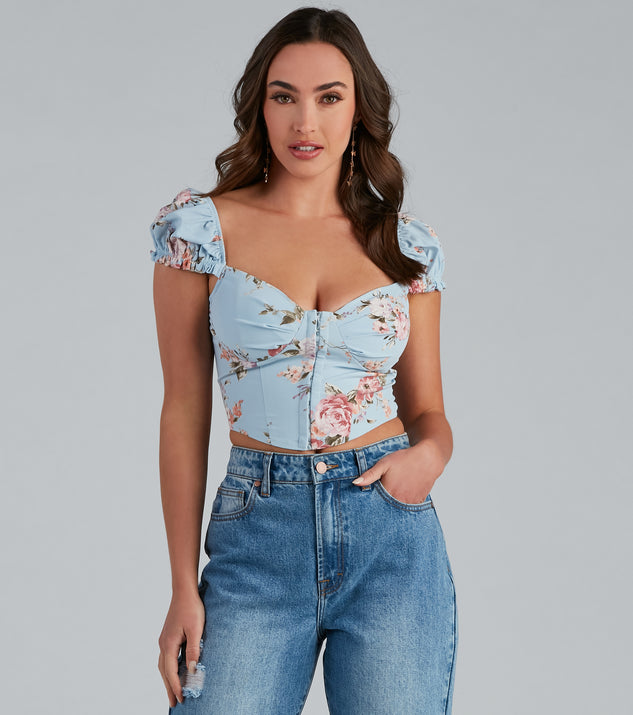 With fun and flirty details, Falling For Floral Poplin Corset shows off your unique style for a trendy outfit for the summer season!