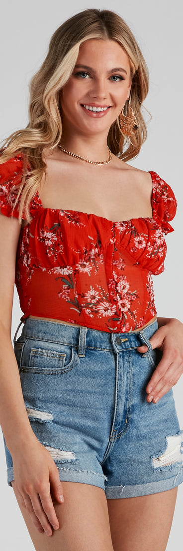 With fun and flirty details, Sunflower State Chiffon Corset Top shows off your unique style for a trendy outfit for the summer season!