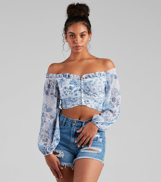With fun and flirty details, One Look At You Floral Corset shows off your unique style for a trendy outfit for the summer season!