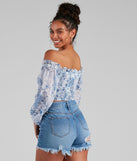 With fun and flirty details, One Look At You Floral Corset shows off your unique style for a trendy outfit for the summer season!
