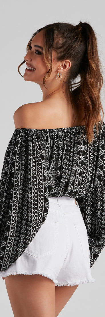 Bohemian Darling Geometric Top is a fire pick to create 2023 festival outfits, concert dresses, outfits for raves, or to complete your best party outfits or clubwear!