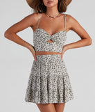 With fun and flirty details, Sunkissed Florals Twist Crop Top shows off your unique style for a trendy outfit for the summer season!