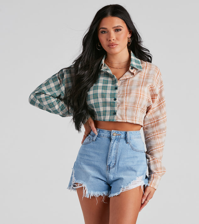 With fun and flirty details, Checkin' In Plaid Crop Top shows off your unique style for a trendy outfit for the summer season!
