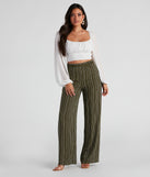Chic Airy Chiffon Cropped Blouse is a trendy pick to create 2023 festival outfits, festival dresses, outfits for concerts or raves, and complete your best party outfits!