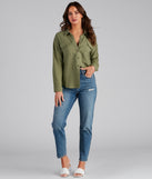 With fun and flirty details, Beach Side Button-Front Linen Shirt shows off your unique style for a trendy outfit for the summer season!