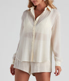 With fun and flirty details, Drinks On The Beach Crepe Top shows off your unique style for a trendy outfit for the summer season!