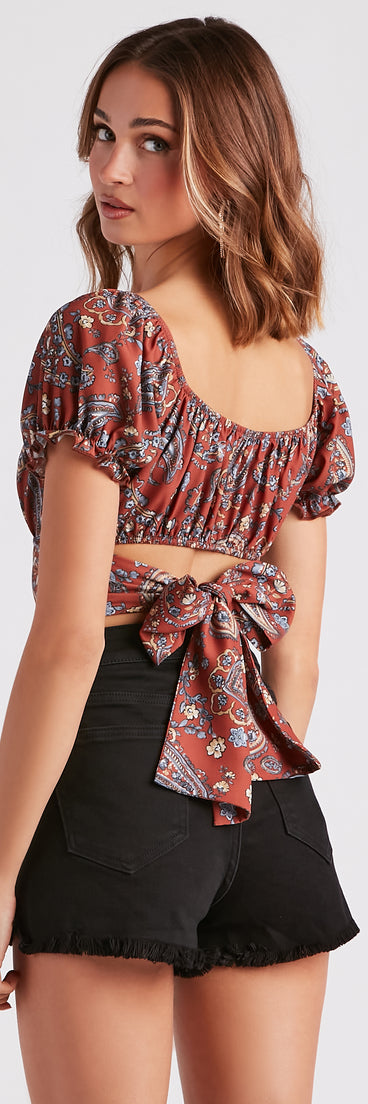 With fun and flirty details, Free Spirited Paisley Tie-Back Crop Top shows off your unique style for a trendy outfit for the summer season!