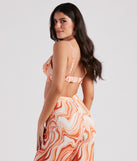 Spring Break Vibes Pleated Bra Top is a fire pick to create 2023 festival outfits, concert dresses, outfits for raves, or to complete your best party outfits or clubwear!
