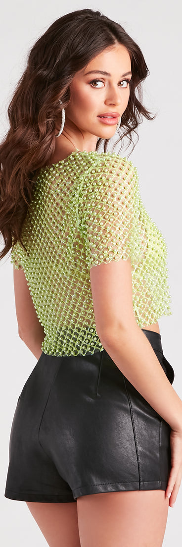 Champagne Dreams Top is the perfect Homecoming look pick with on-trend details to make the 2023 HOCO dance your most memorable event yet!