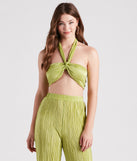 With fun and flirty details, Island Guru Pleated Bandeau Top shows off your unique style for a trendy outfit for the summer season!