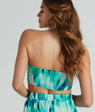 With fun and flirty details, the Forever Muse Abstract Satin Bandeau Crop Top shows off your unique style for a trendy outfit for summer!