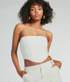 With fun and flirty details, the What A Girl Wants Strapless Linen Bustier shows off your unique style for a trendy outfit for summer!