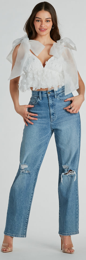 With fun and flirty details, the Beauty Blossoms Floral Bow Strap Babydoll Top shows off your unique style for a trendy outfit for summer!