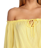 With fun and flirty details, Miss Brightside Crop Top shows off your unique style for a trendy outfit for the summer season!