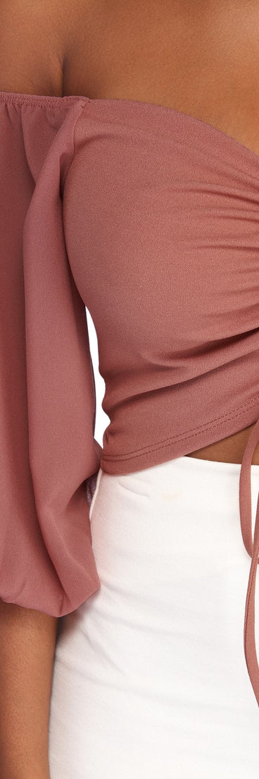 With fun and flirty details, Draw Me Closer Crop Top shows off your unique style for a trendy outfit for the summer season!