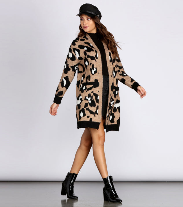 With fun and flirty details, Long-Line Leopard Cardigan shows off your unique style for a trendy outfit for the summer season!