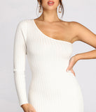 You’ll make a statement in The One For You Mini Sweater Dress as an NYE club dress, a tight dress for holiday parties, sexy clubwear, or a sultry bodycon dress for that fitted silhouette.