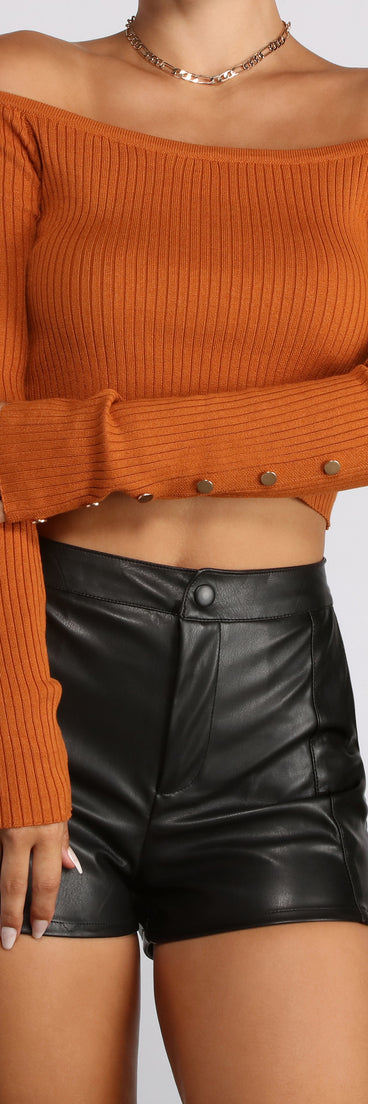 With fun and flirty details, Off To Better Places Button Knit Crop Top shows off your unique style for a trendy outfit for the summer season!