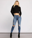 With fun and flirty details, Destructed Mock Neck Cropped Sweater shows off your unique style for a trendy outfit for the summer season!