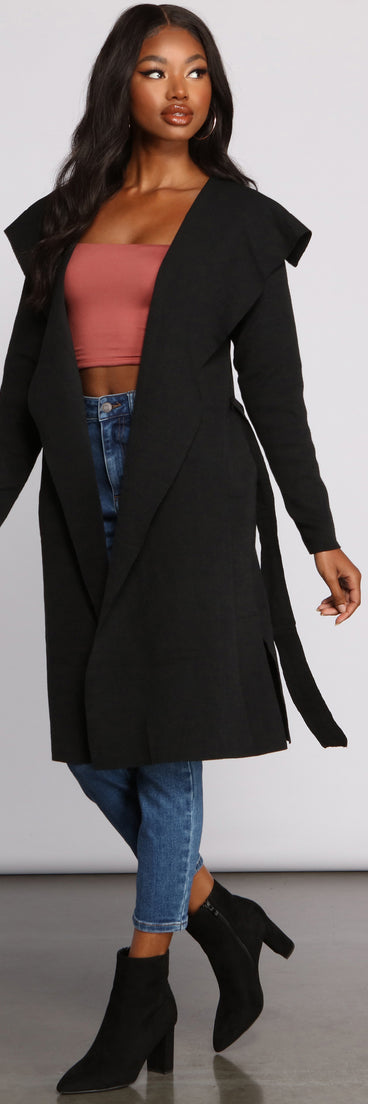 With fun and flirty details, Trend Alert Tie Waist Trench Duster shows off your unique style for a trendy outfit for the summer season!