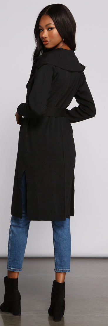 With fun and flirty details, Trend Alert Tie Waist Trench Duster shows off your unique style for a trendy outfit for the summer season!